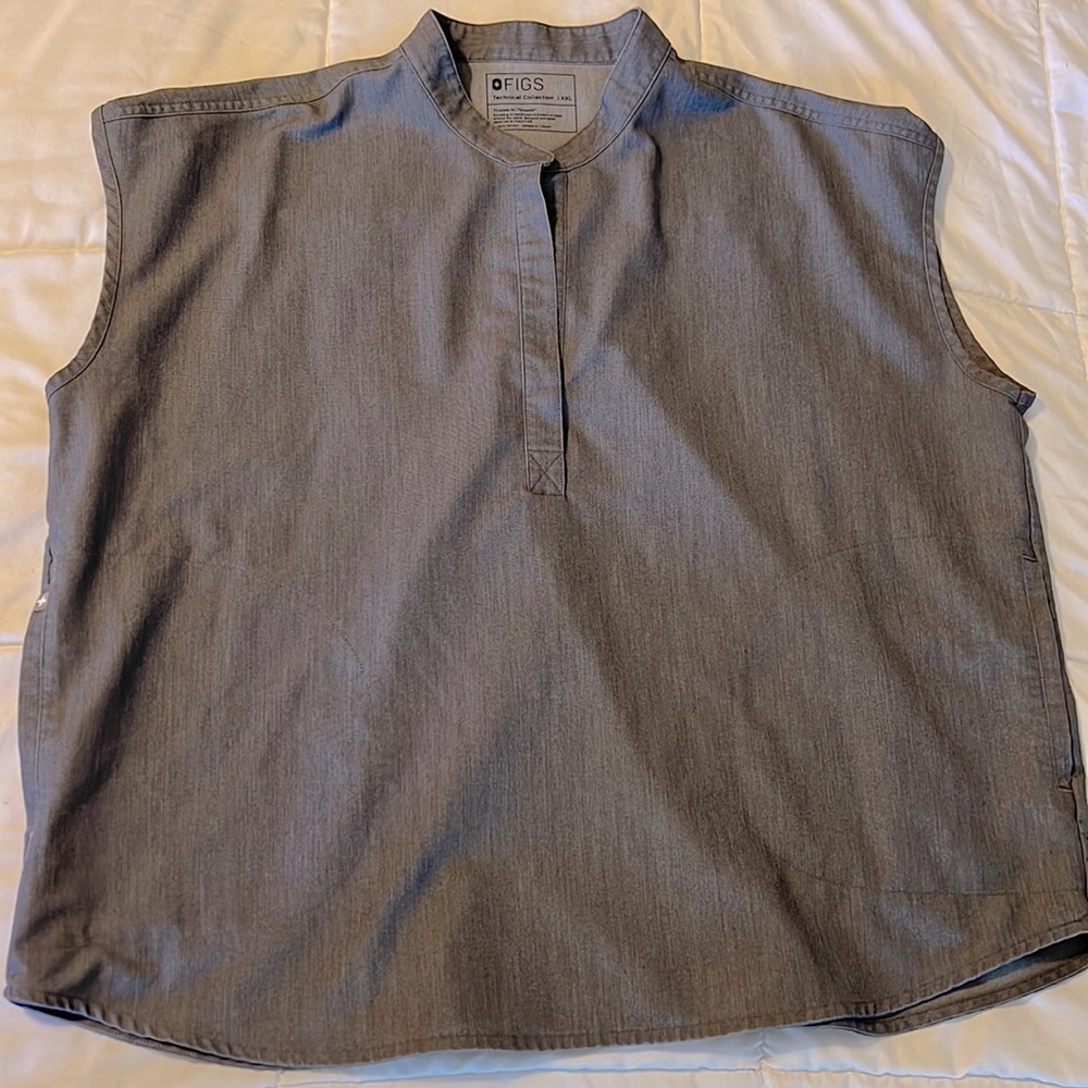 Figs Rafaela XXL a scrub top Graphite